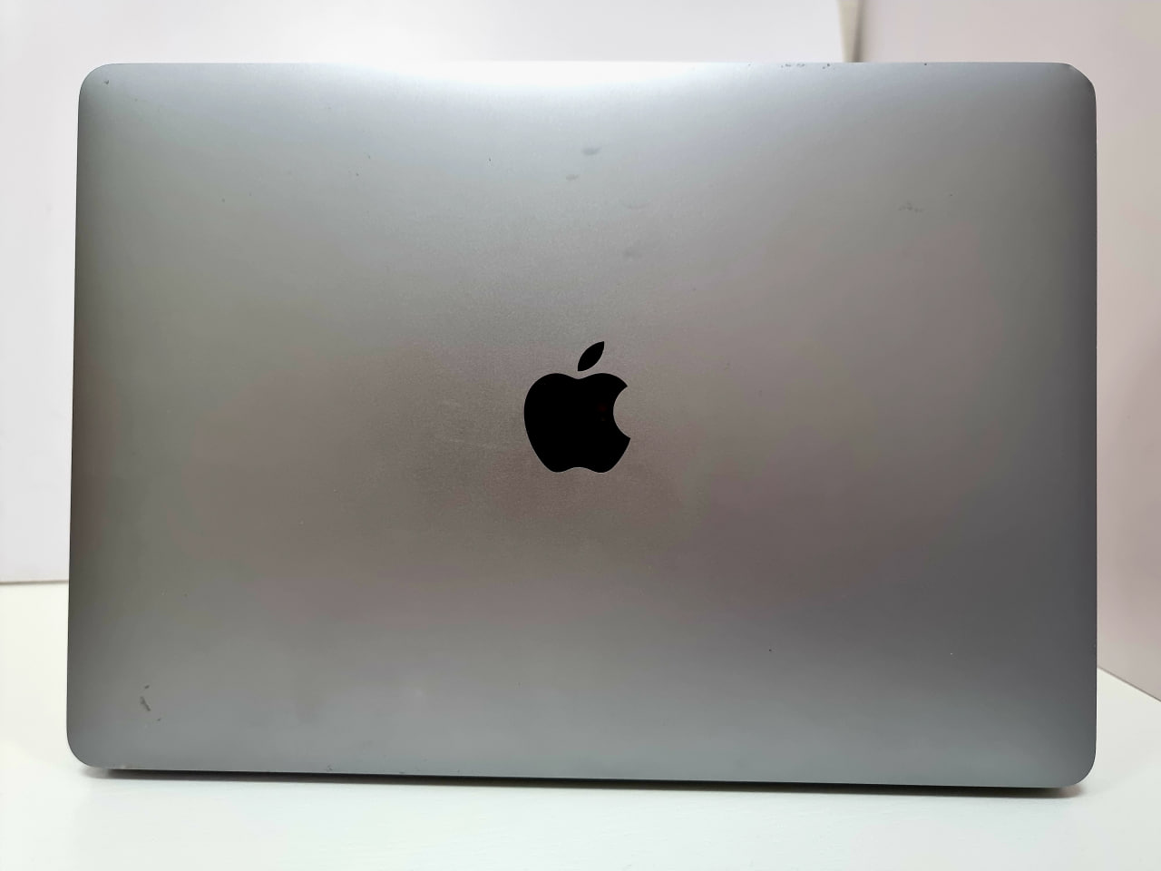 MacBook Pro 13" Retina, 2017, MPXR2, Core i5 2,3Ггц/8Гб/128Гб SSD, 21 циклов / Без коробки, Серебрситый - Б/У
